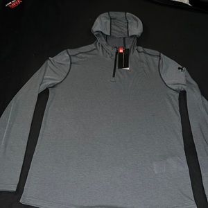 UNDER ARMOUR running 🏃♀️ shirt